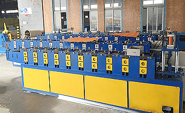 Automatic C purlin machine